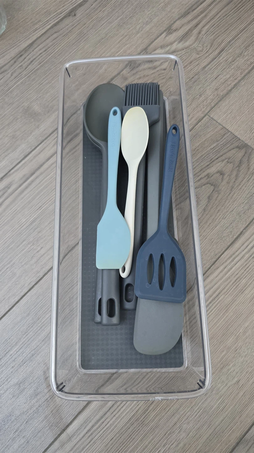 Set of silicone spoons, chopping board & organizer - photo 2