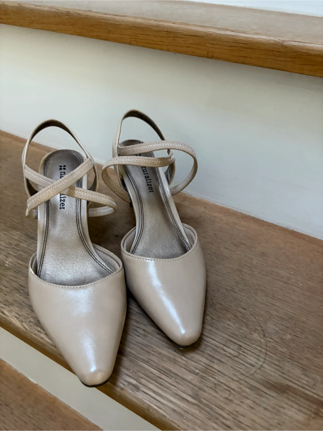 Naturalizer Heels - Size 6.5M - photo 2