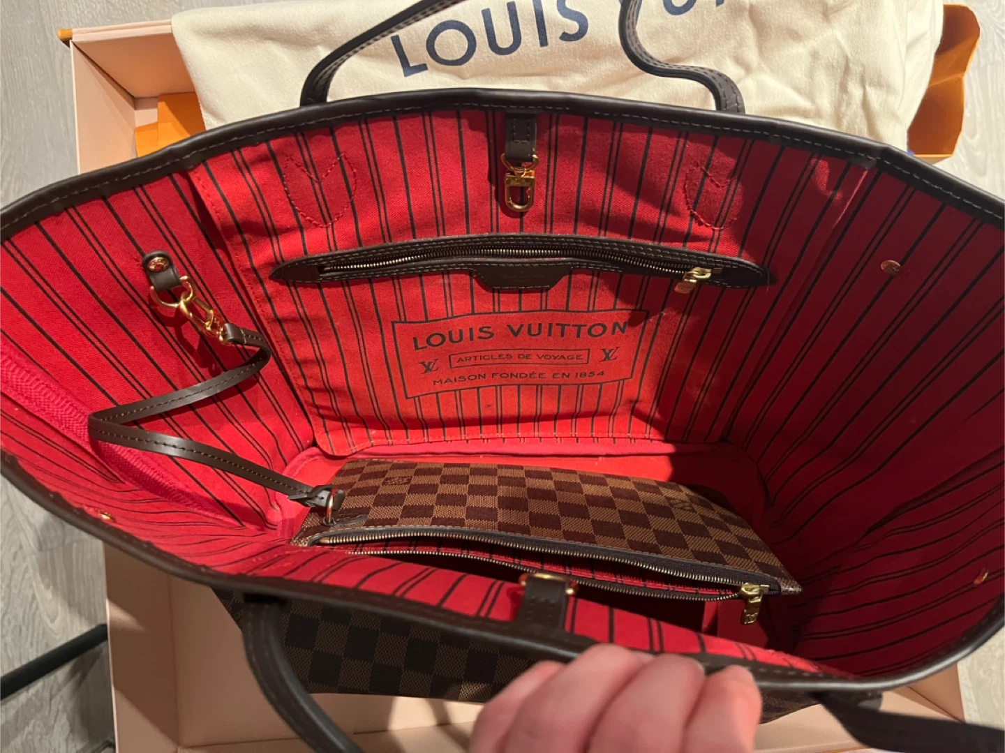 Louis Vuitton Neverfull MM Damier Ebene Tote - photo 2