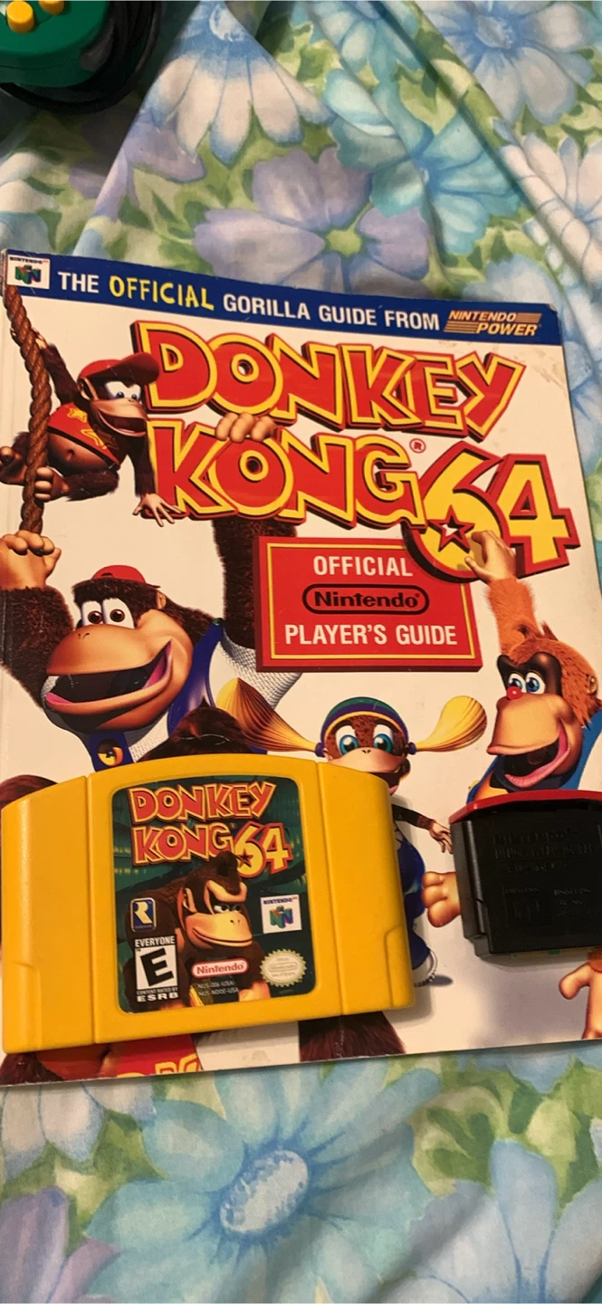 Donkey Kong Nintendo 64 game, player guide, and expansion pack