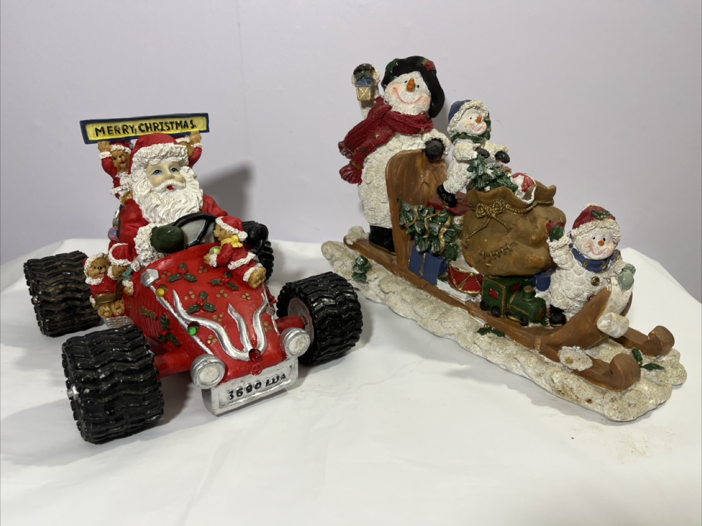 Christmas Santa Claus Car & Snowman Sleigh Figurines - photo 2