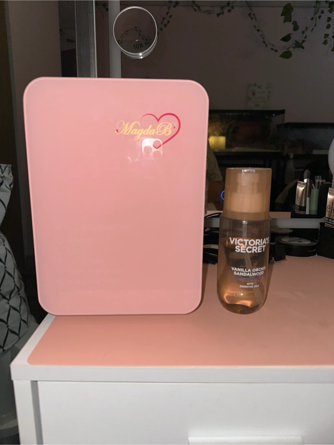 Pink Mini Fridge - photo 4