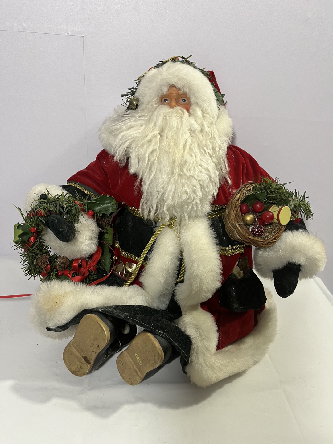 Santa Claus 15” Figurine