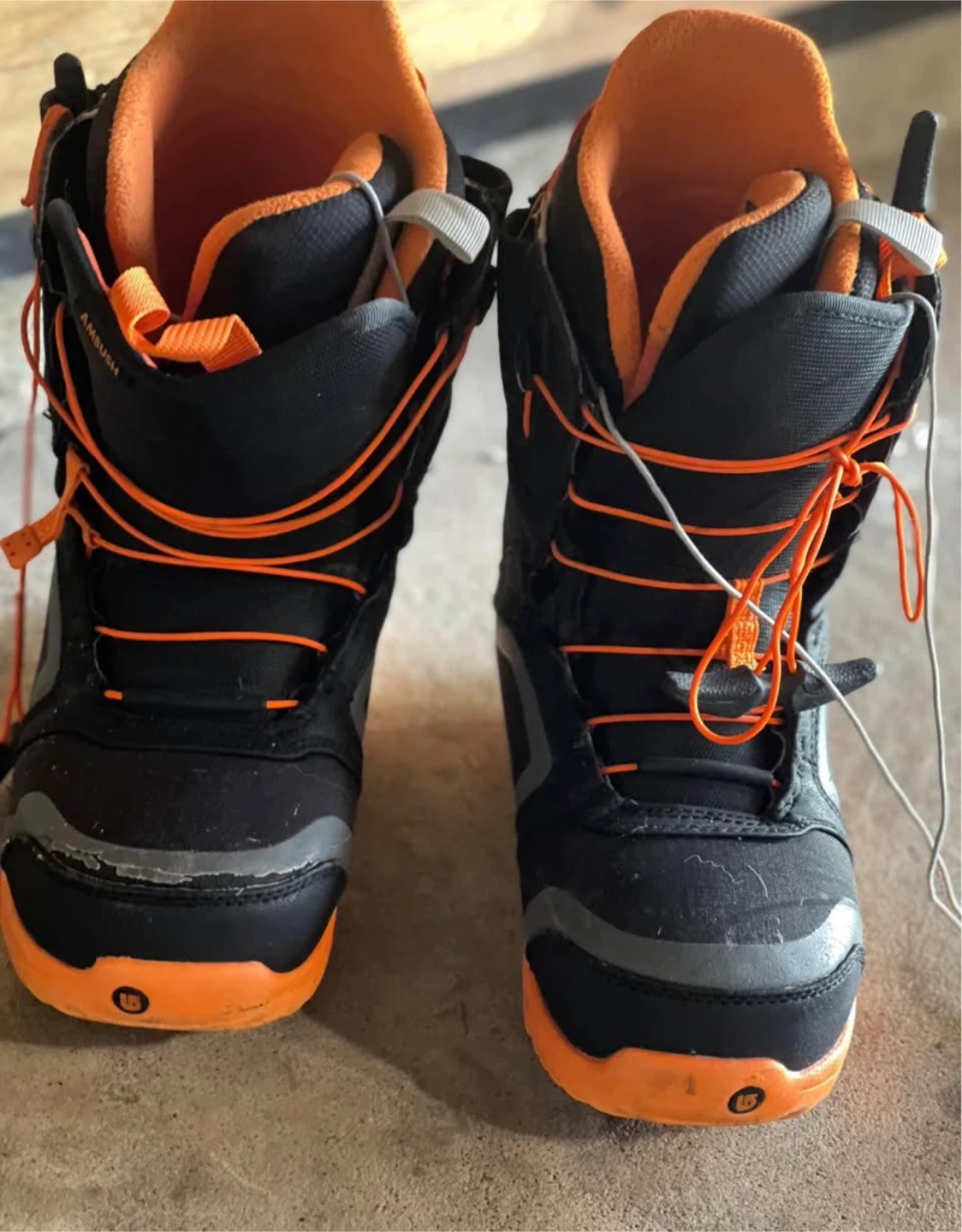 Burton Ambush Smalls Youth Snowboard Boots - US 6 - photo 2