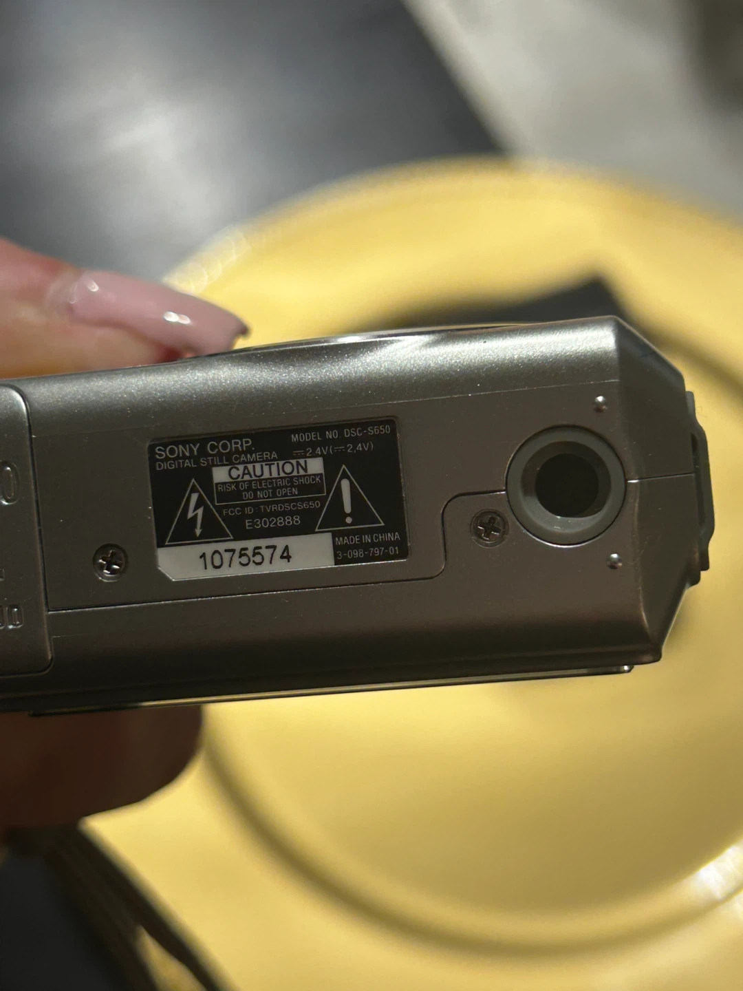 Sony Cyber-shot DSC-S650 Digital Camera - photo 3