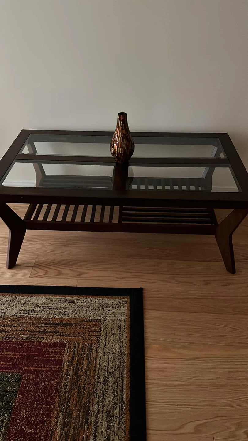 Set of 3 Coffee Tables. (1 big, 2 small).