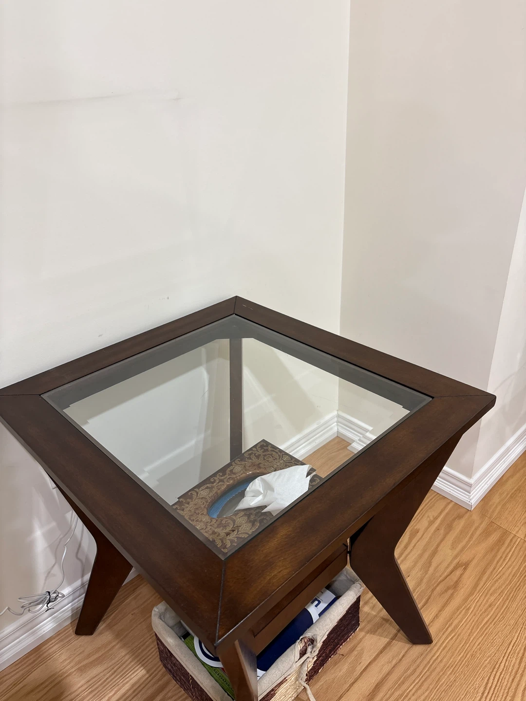 Set of 3 Coffee Tables. (1 big, 2 small). - photo 2