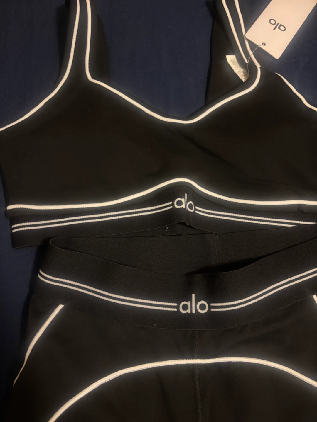 Alo yoga Air brush throb set