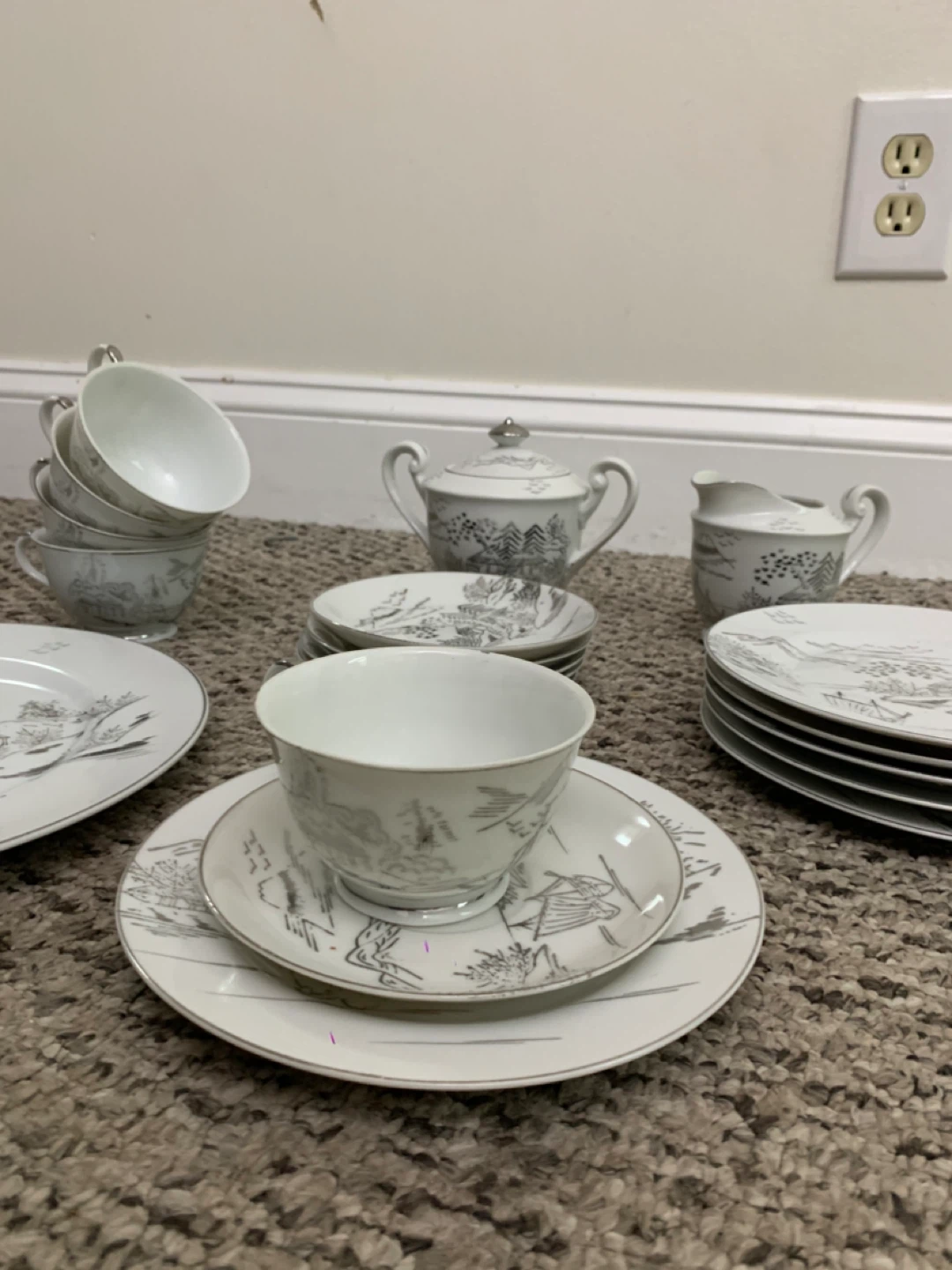 Vintage White China Tea Set - Kitchen / Dining ware - photo 3