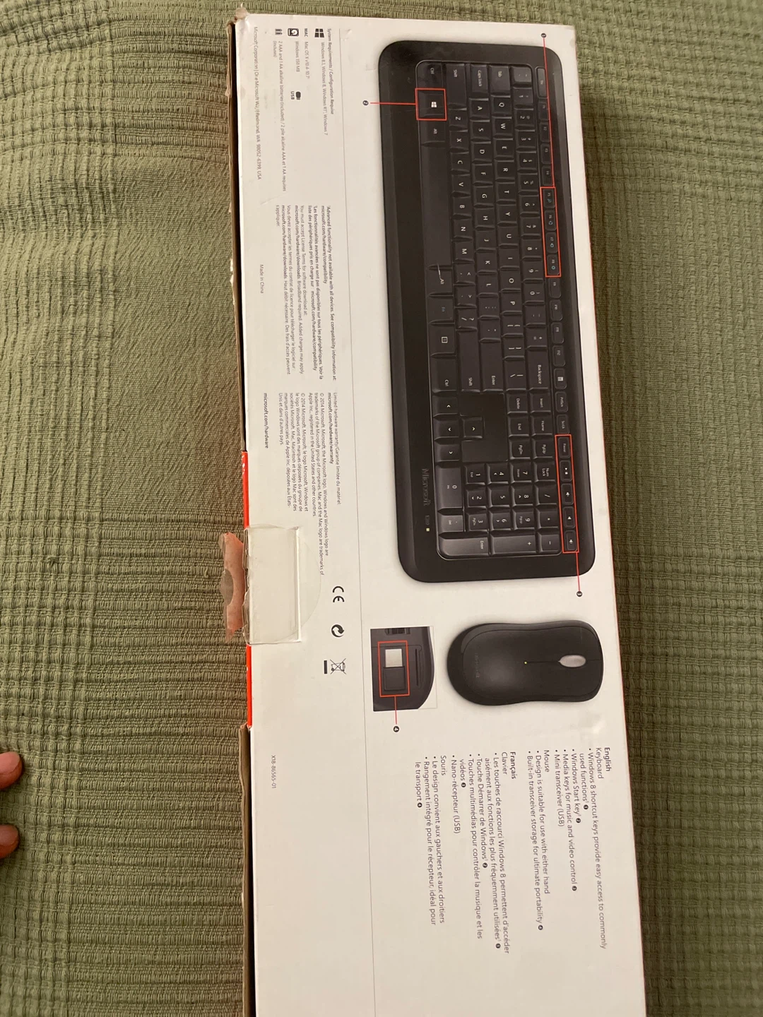 New Microsoft Wireless 800 Desktop Keyboard Mouse - photo 2