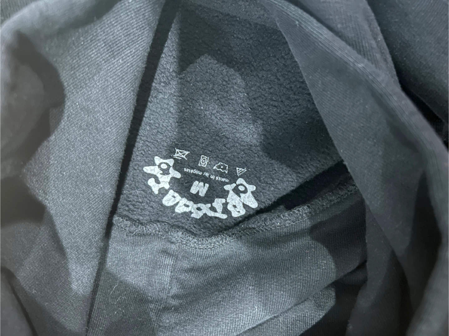 Sp5der Black Hoodie - Size Medium - photo 4