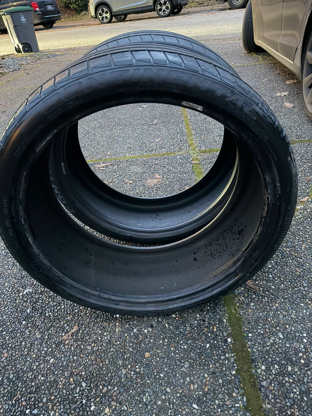 Continental ExtremeContact Tires 245/35 ZR 21 - photo 2