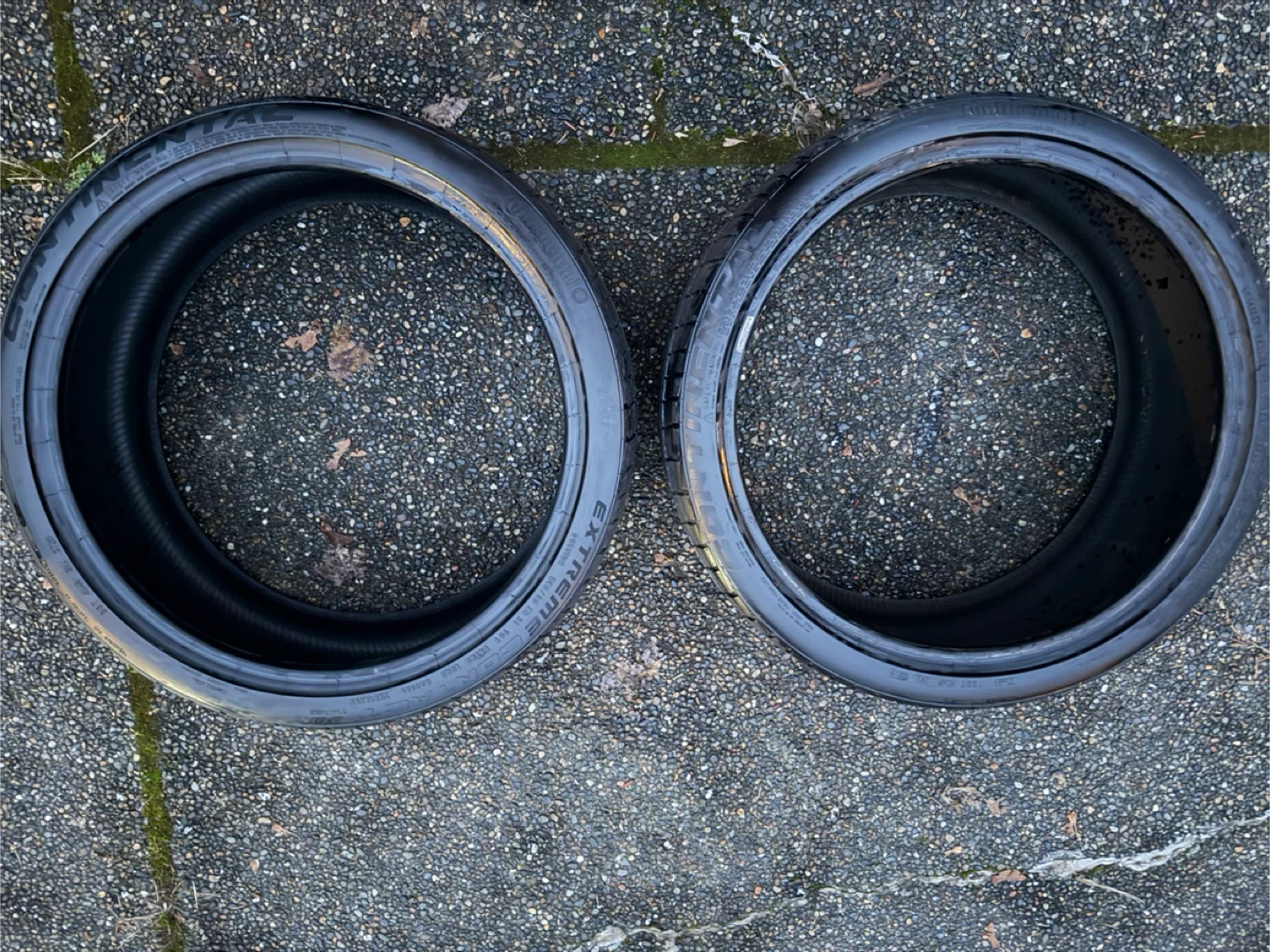 Continental ExtremeContact Tires 245/35 ZR 21