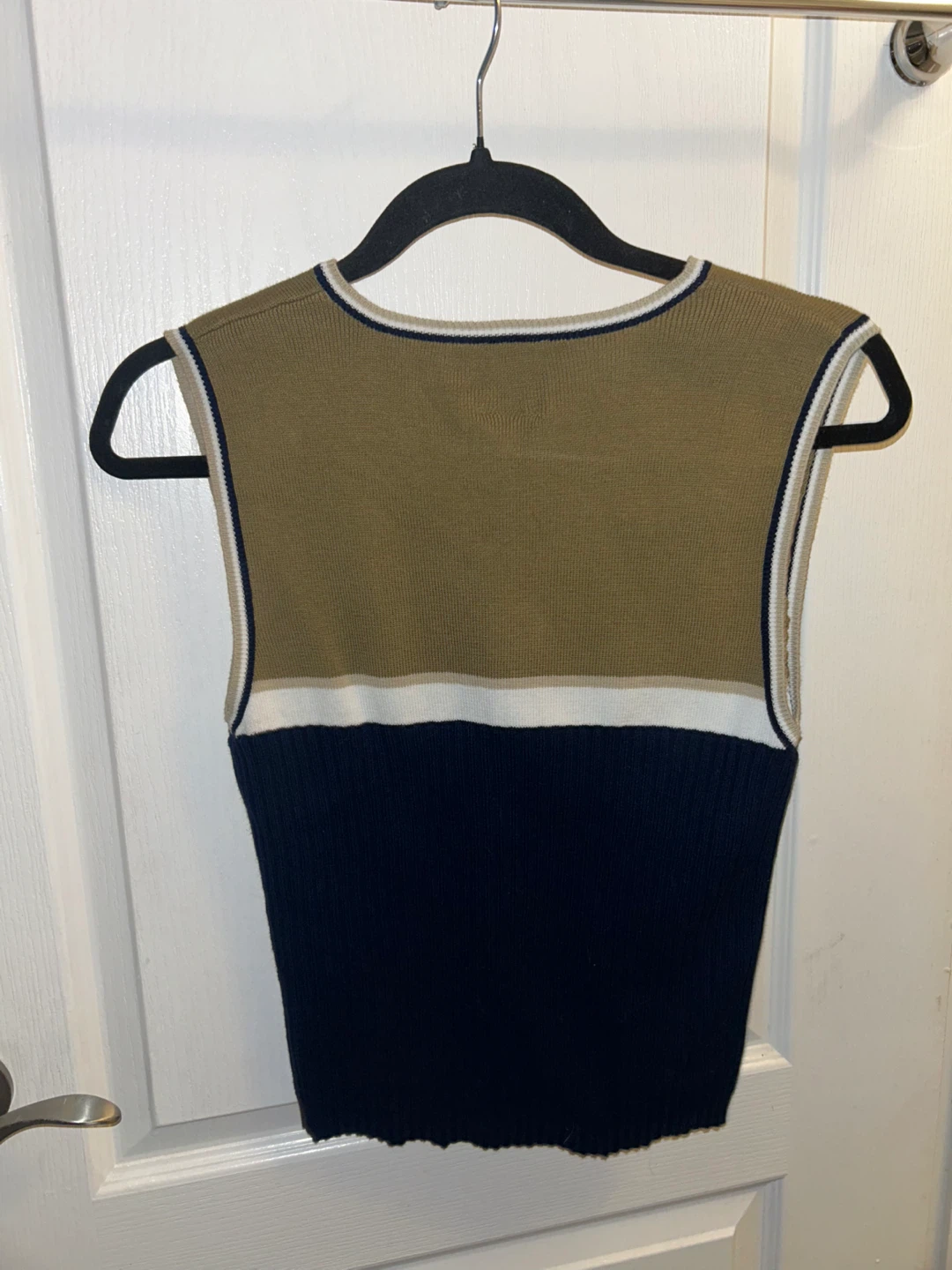 Knitted Sleeveless Compass North Shirt - photo 2