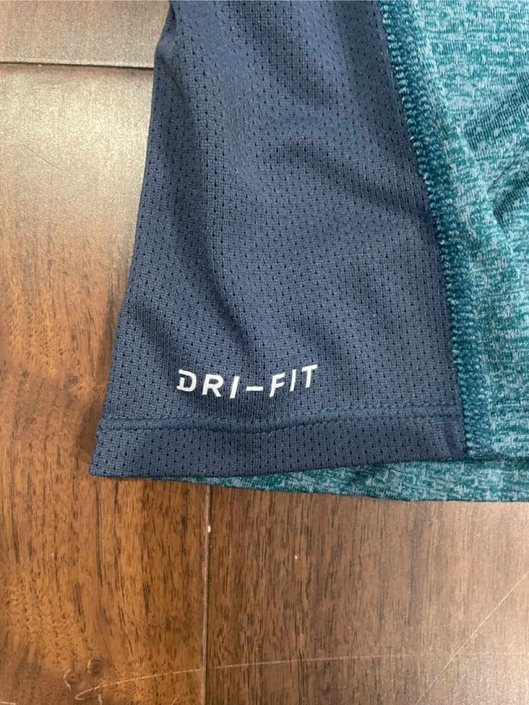 Nike Dri-FIT Running Shirt - Size Small - photo 5