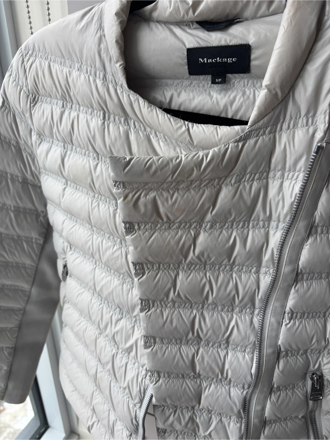 Mackage Ulana Lightweight Down Jacket - Size S/P - photo 3