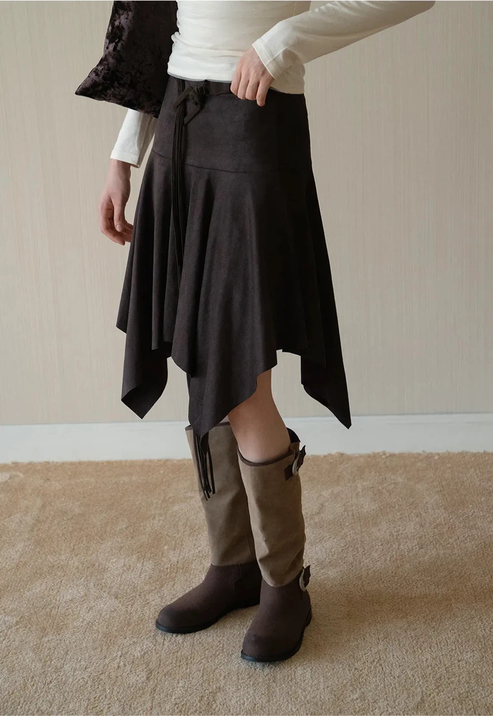 EGGKA Brown Asymmetrical Skirt - Size 160/90