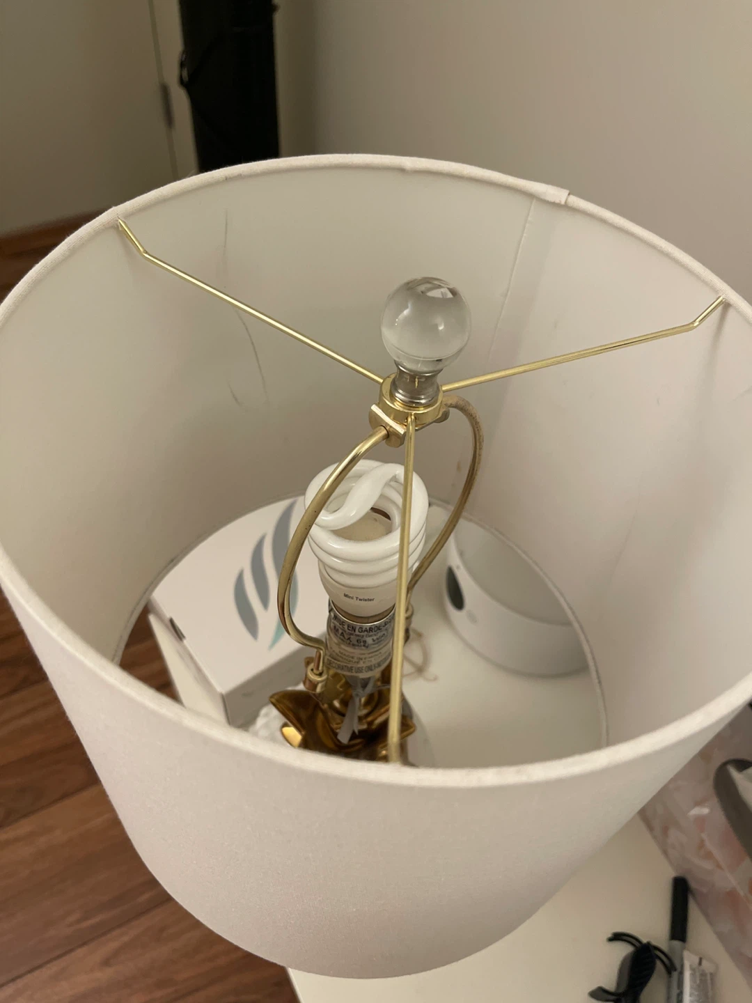 Angel Line White Pineapple Table Lamp - photo 2