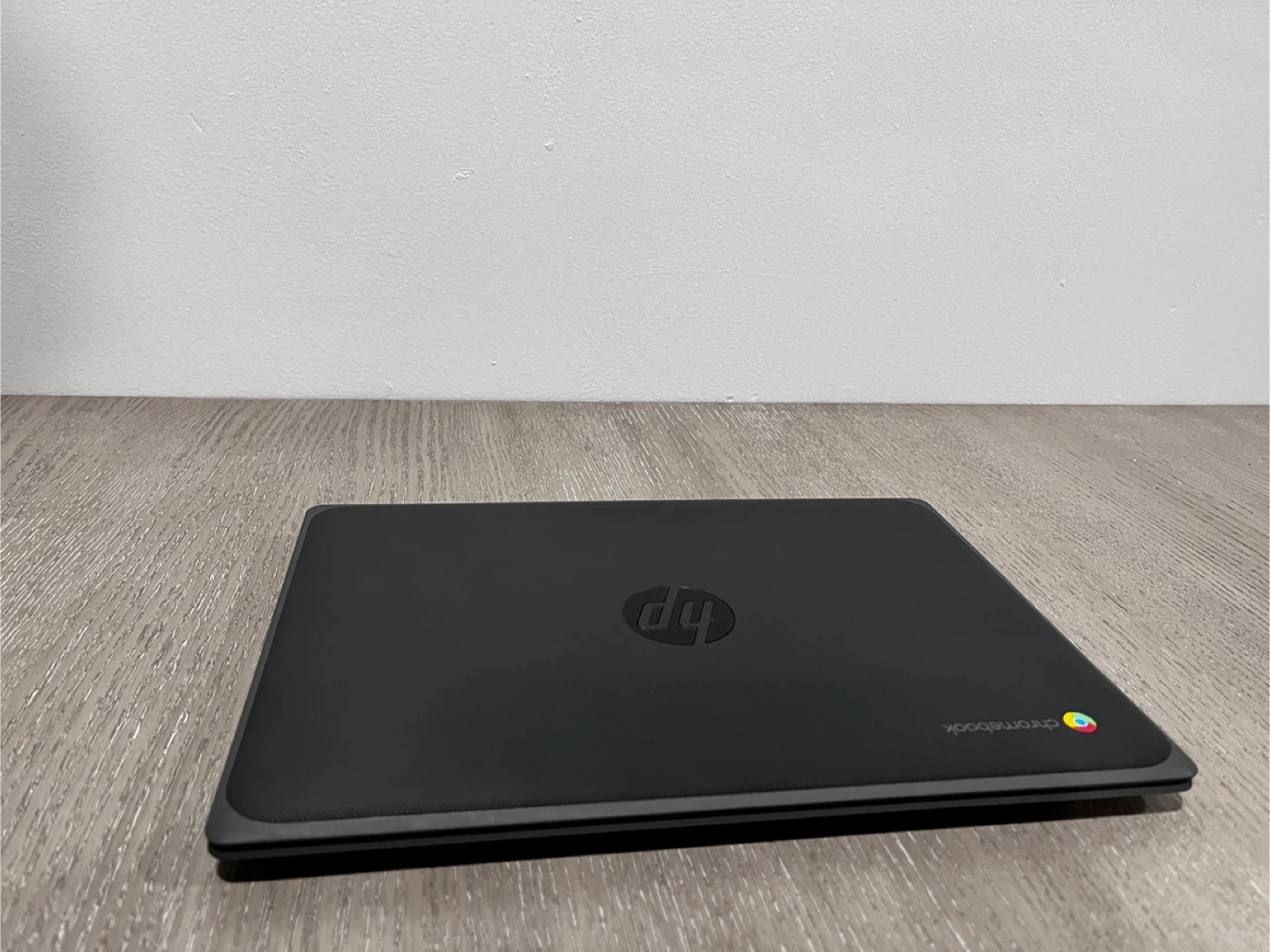HP Chromebook - Great Condition! - photo 3