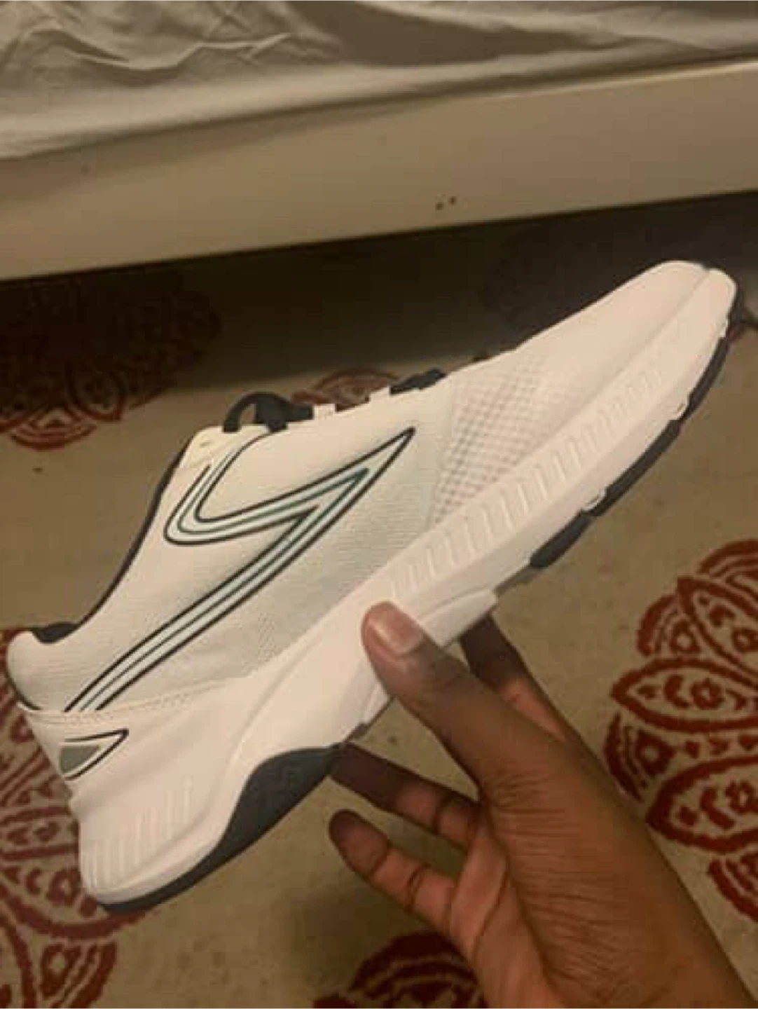 Fila White Athletic Shoes, New in Box - photo 5