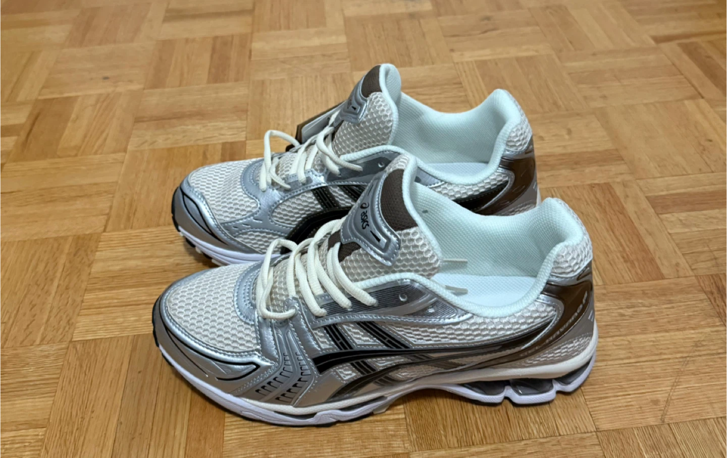 Asics Gel-kayano 14 Running Shoes, Silver/White, Size 9 - photo 3