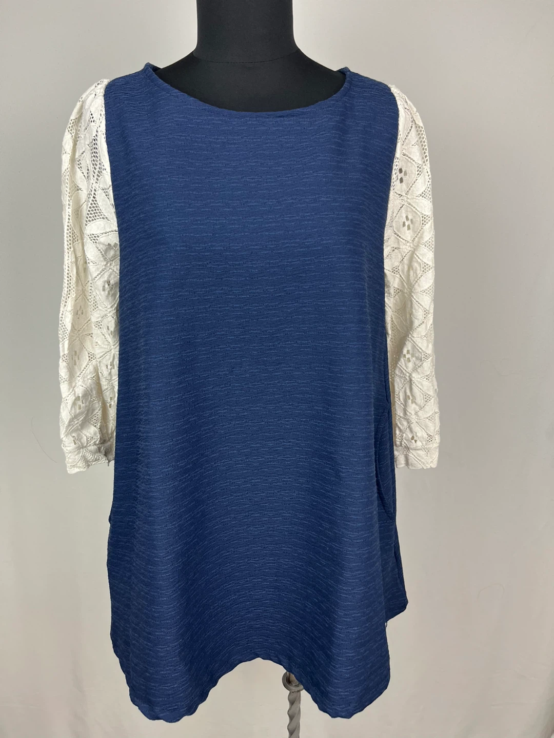 J.Run Navy Blue Tunic with Lace Sleeves Size S/M
