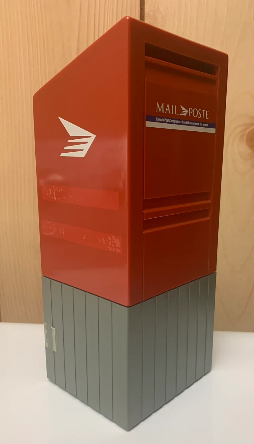 Canada Post Mailbox Coin Bank - photo 4