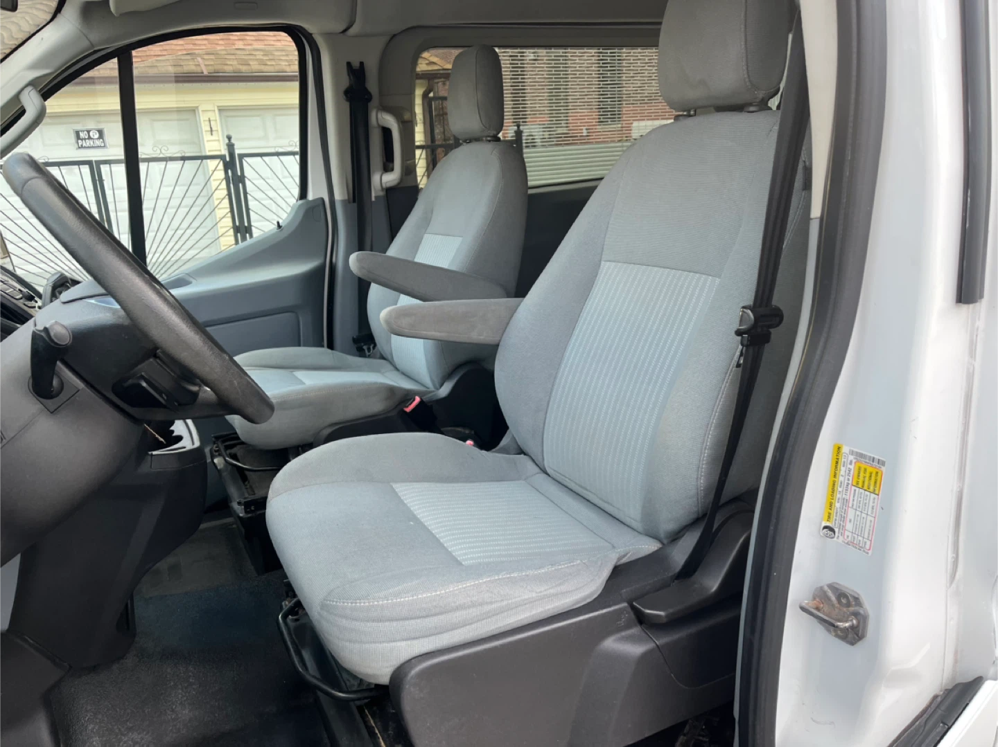 2015 FORD TRANSIT 350 XLT  LWB Low Roof 15 Passenger - photo 5