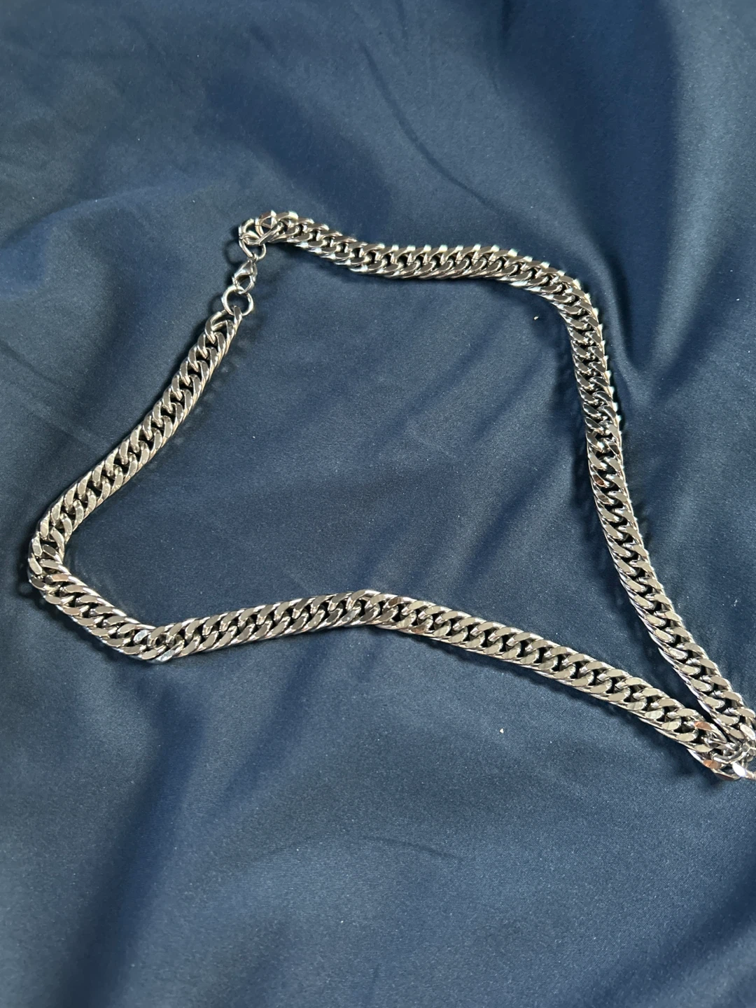 Silver plated stainless steel cuban link Chain