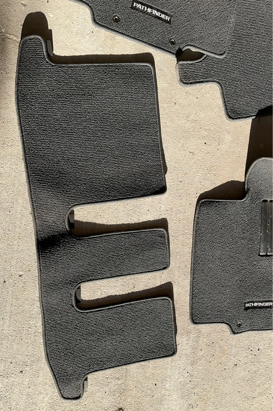 Nissan Pathfinder Floor Mats - Full Set - photo 3