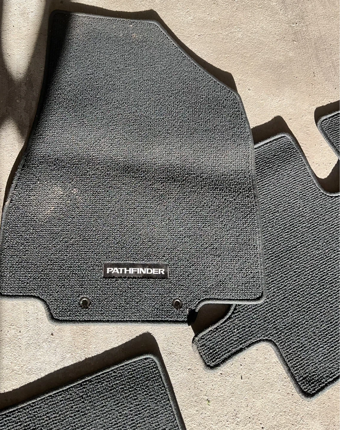 Nissan Pathfinder Floor Mats - Full Set - photo 4
