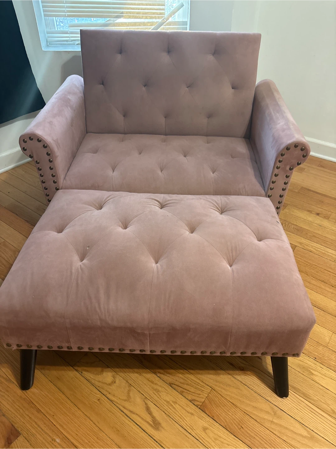 Pink rose chair used . Good condition. Garage pick up - photo 2