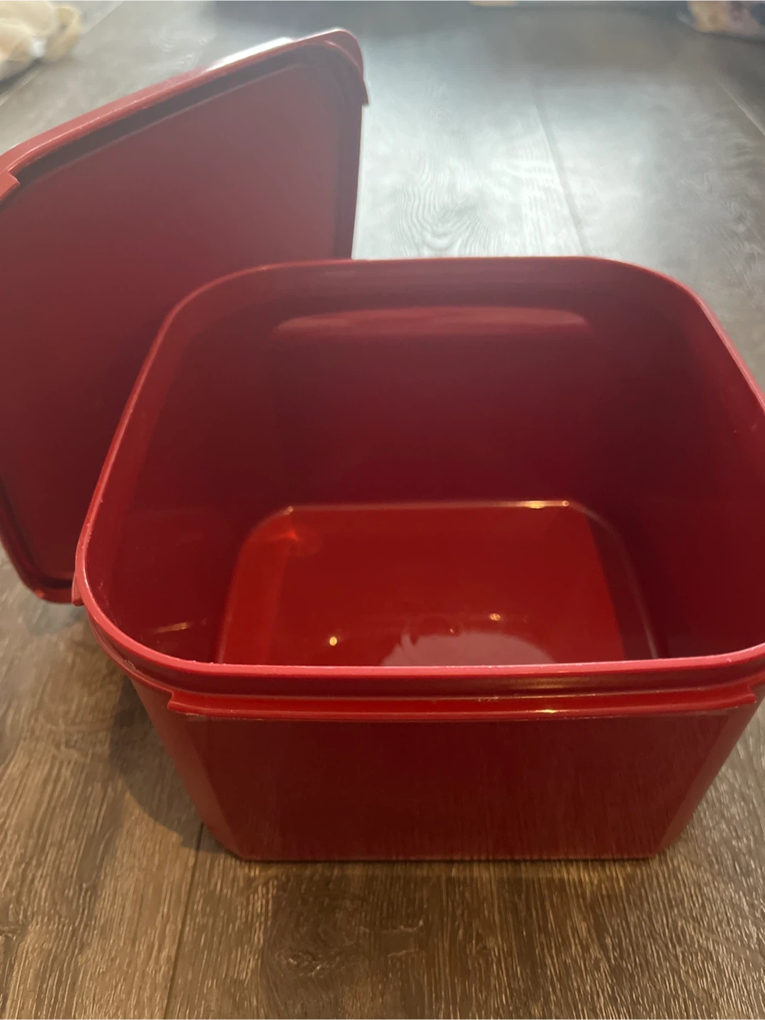 Tupperware Red Square Container - 2.6 Litres