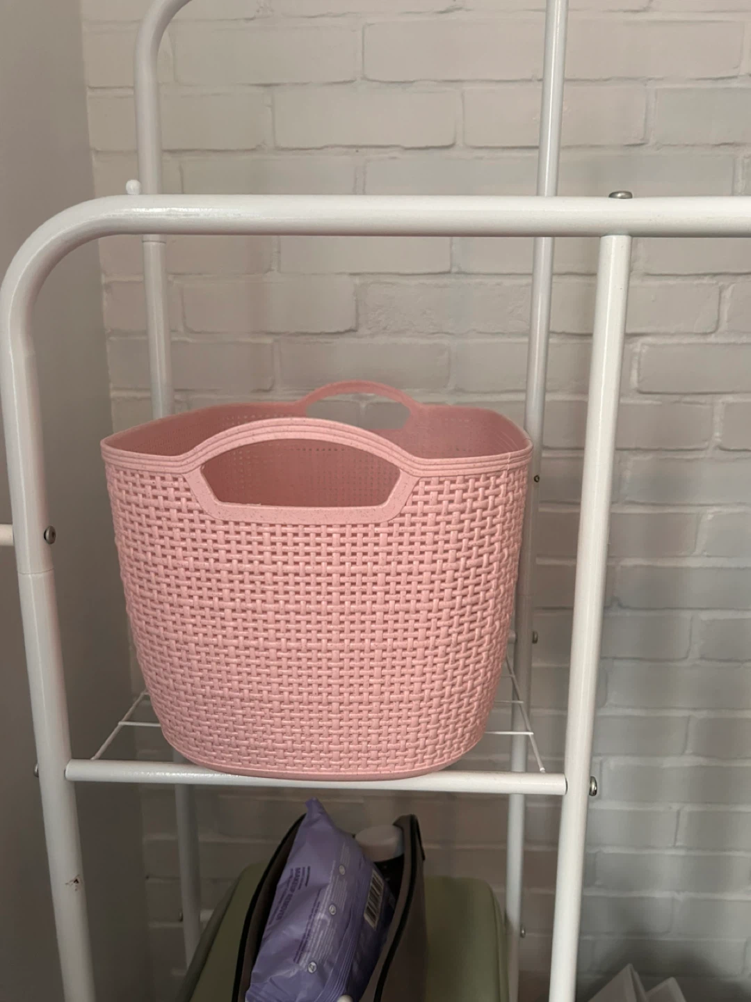 Clothing Rack (with 4 pink bins/opt) - photo 5