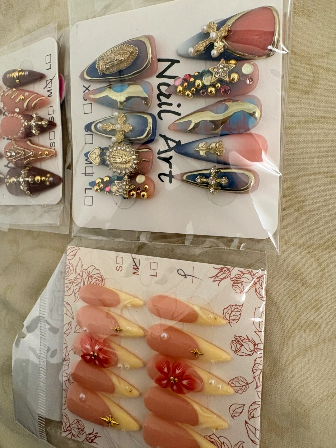 Press on Nail Art - New
