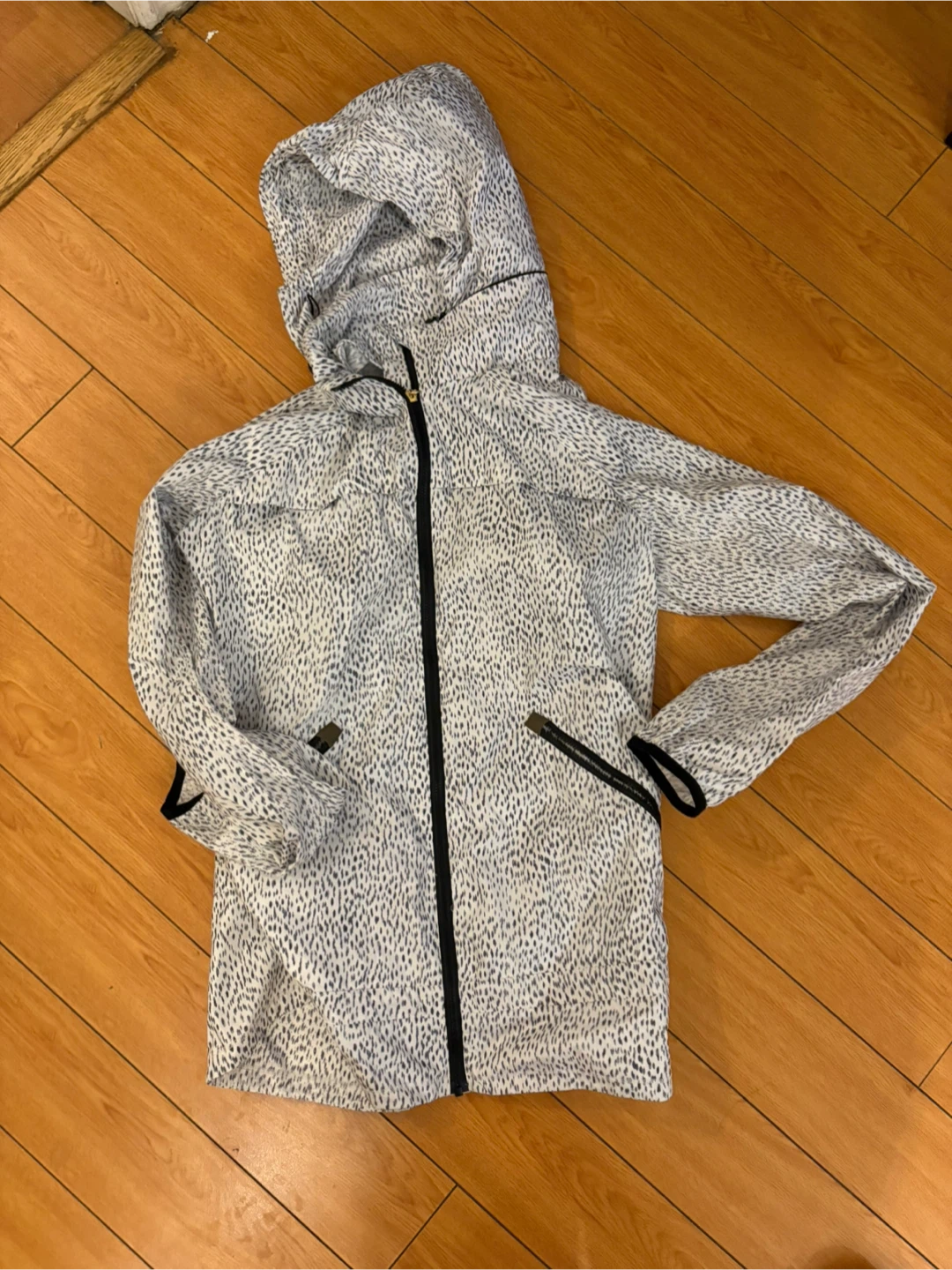 Lululemon Jacket - Size 6 🧡