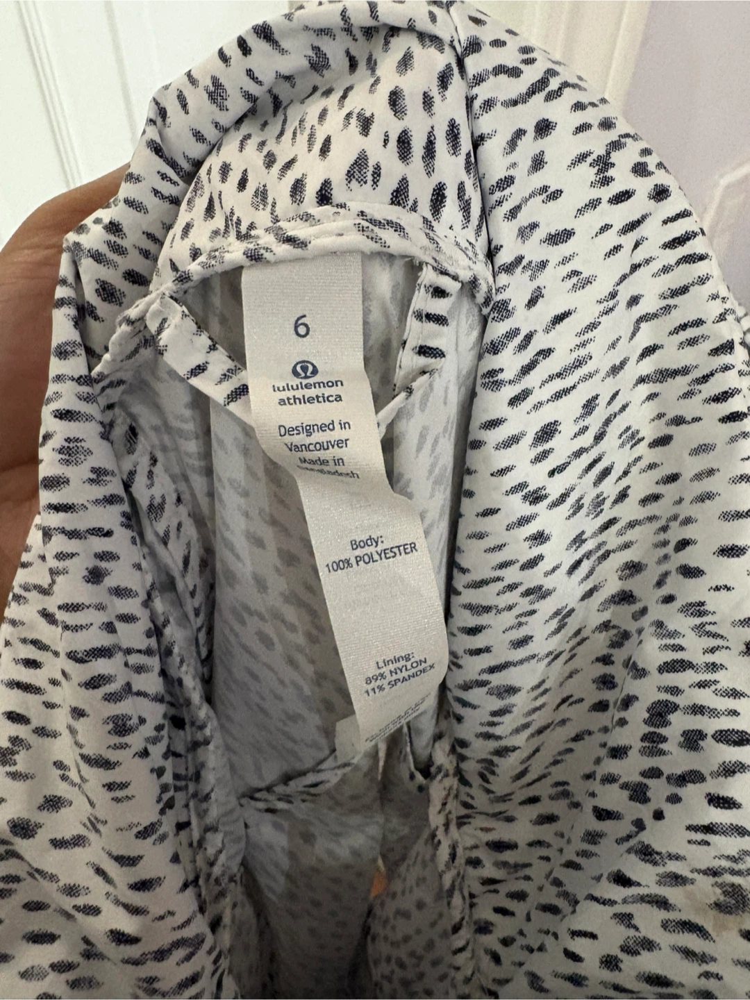 Lululemon Jacket - Size 6 🧡 - photo 2
