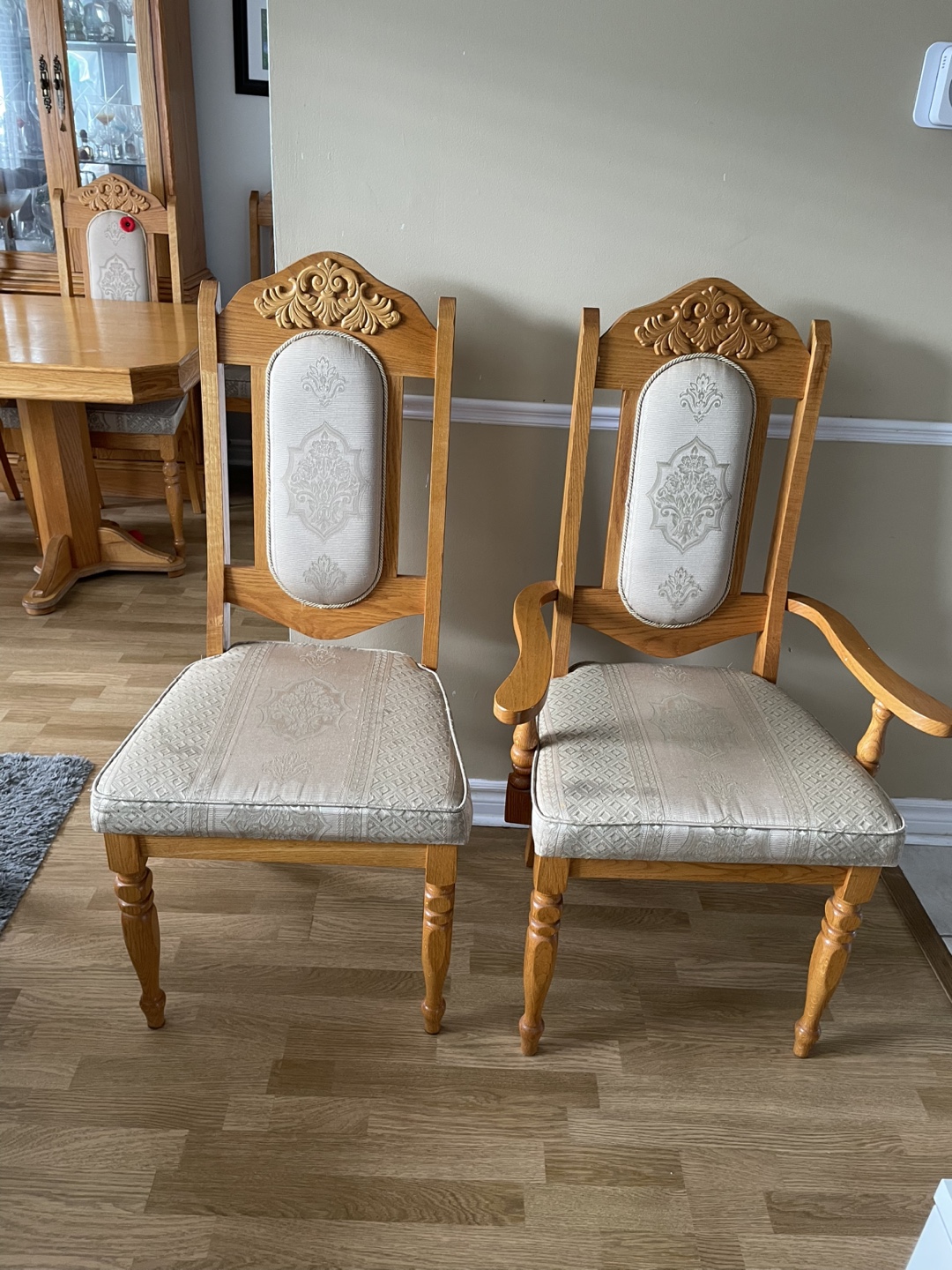 Dining Room Chairs - Set of 6 - photo 2