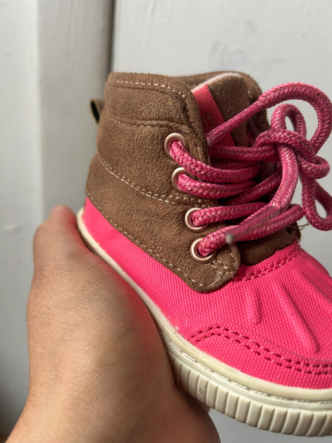 Oshkosh winter boots for baby size 4 🥕 - photo 2