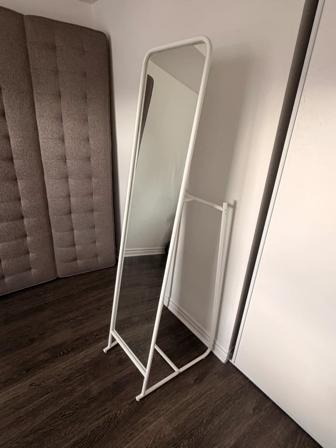 IKEA Knapper Standing Mirror - White - photo 2