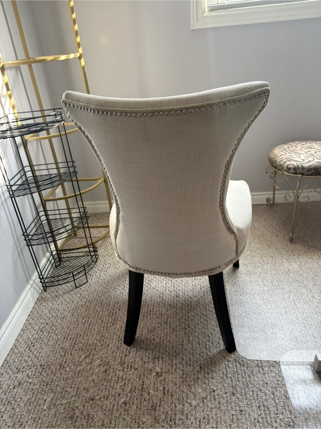 Elegant Accent Chair - Beige - photo 2