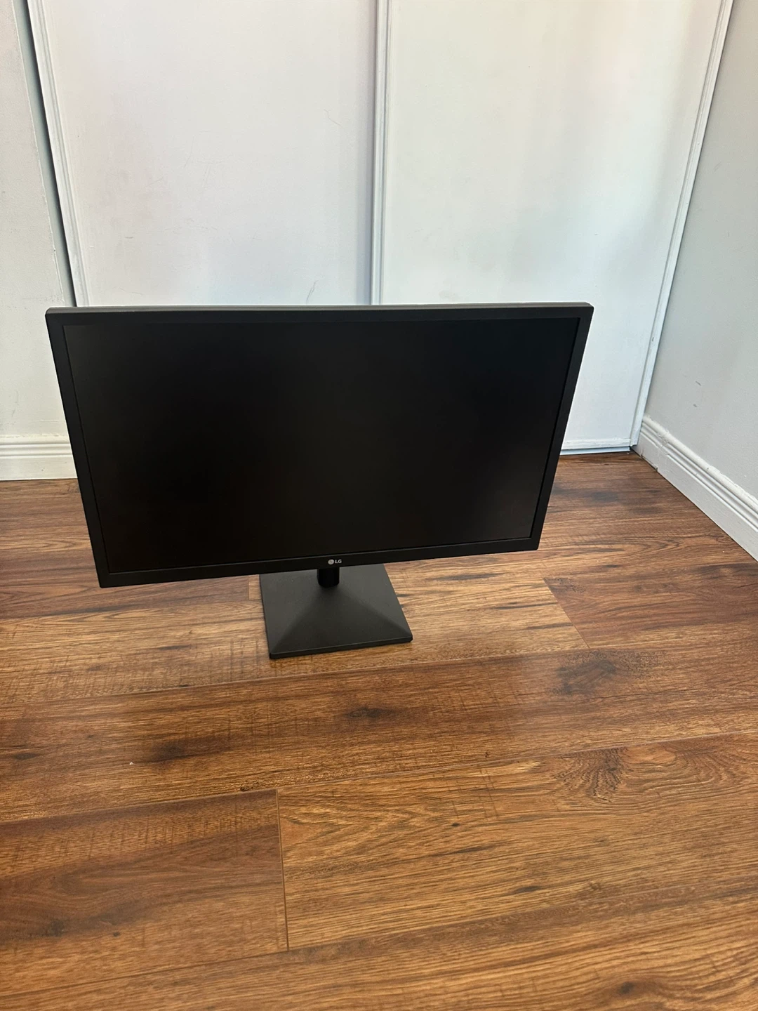 LG 24BK430K-B 24" Monitor