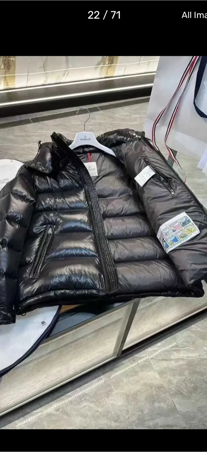 Moncler Black Padded Down Jacket - photo 3