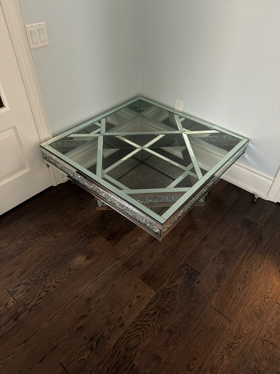 Accent Coffee table