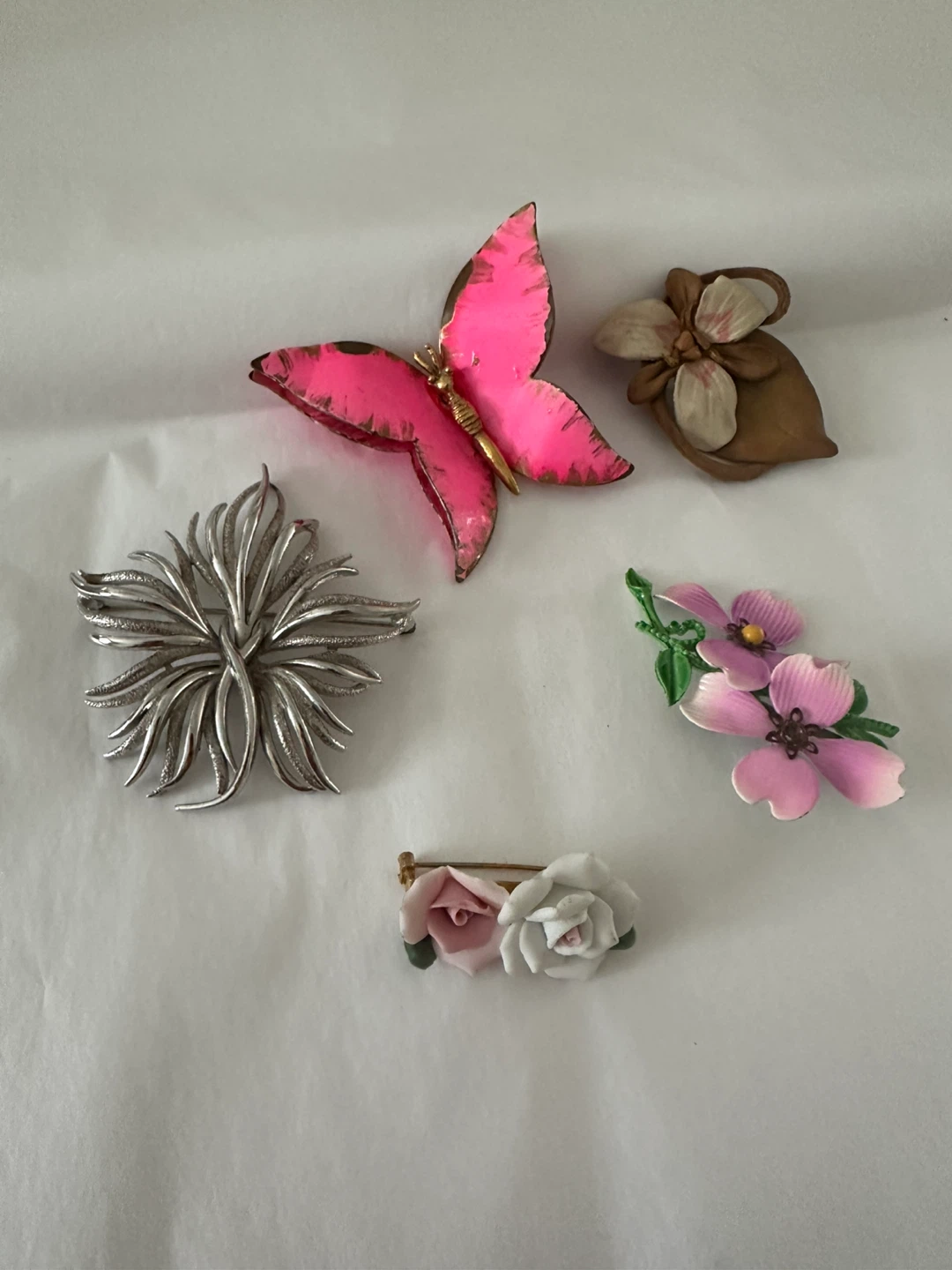 Vintage Flower Brooches - Lot of 5 - photo 2