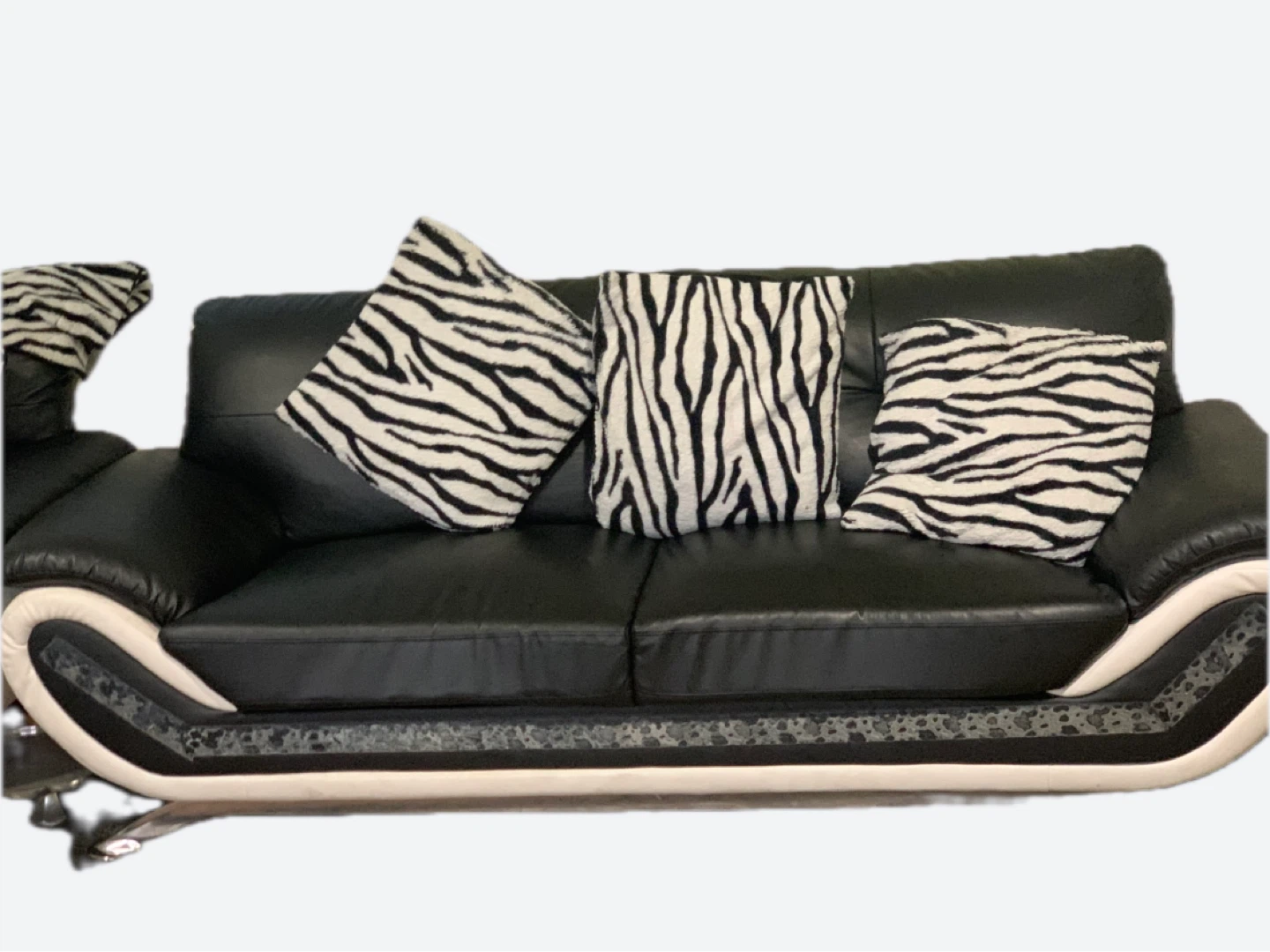 Black & White Leather Sofa Set