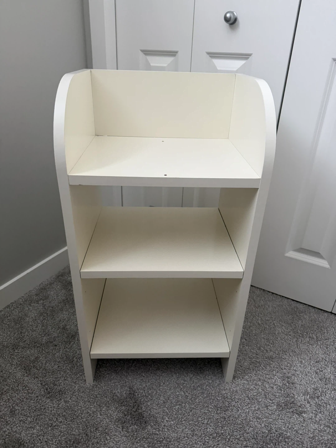 White Wooden Shelf 40 x 75 cm