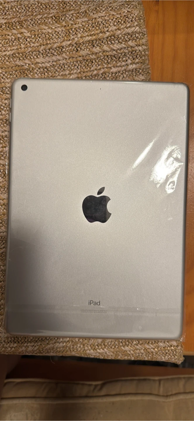 Apple iPad 8th Gen 32GB