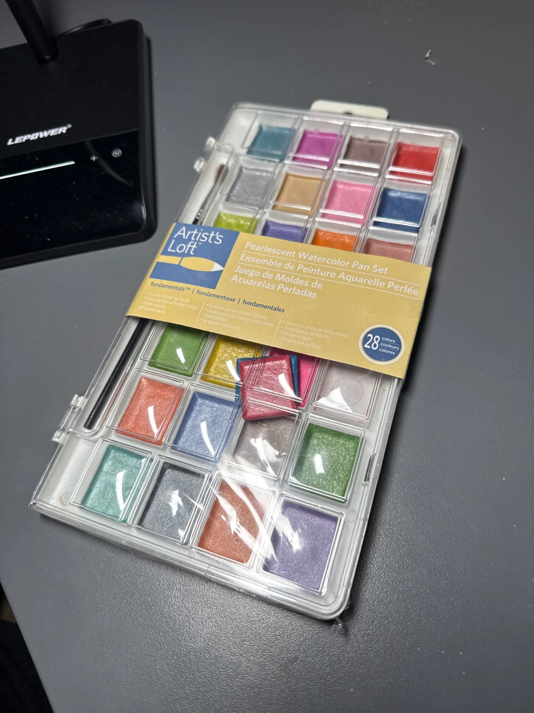 Artist's Loft Pearlescent Watercolor Pan Set