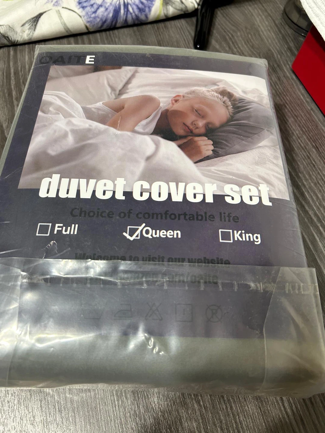 New -OAITE Queen Duvet Cover Set